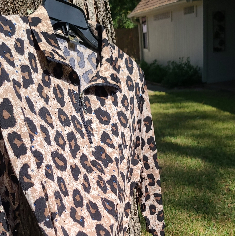 Leppard print top.